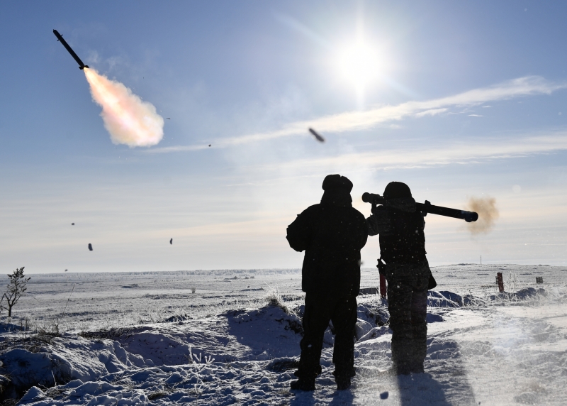 &laquo;Некоторые изделия начнут &laquo;воевать&raquo; до конца декабря&raquo;: Рогозин &mdash; о применении перспективных разработок в зоне СВО