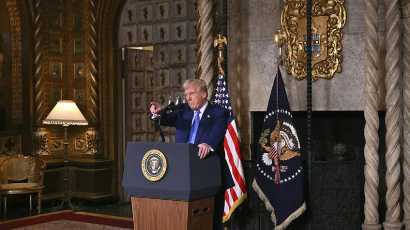 &laquo;Никакой отчётности я не вижу&raquo;: Трамп заявил, что Зеленскому неизвестна судьба половины выделенных Киеву денег