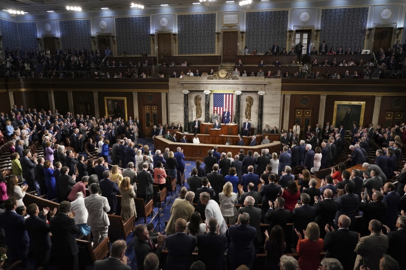 &laquo;Новые безумные решения&raquo;: в конгрессе обвинили администрацию Байдена в оказании помощи Украине в ущерб американцам