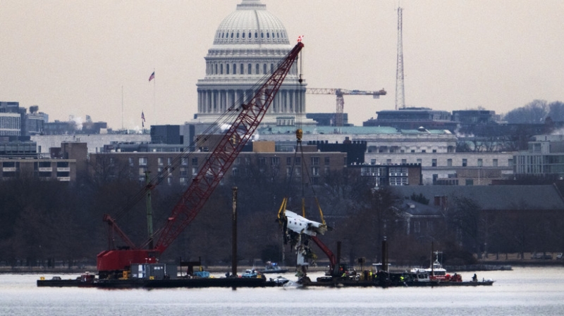 NYT: ошибки пилотов Black Hawk стали причиной аварии с лайнером в Вашингтоне