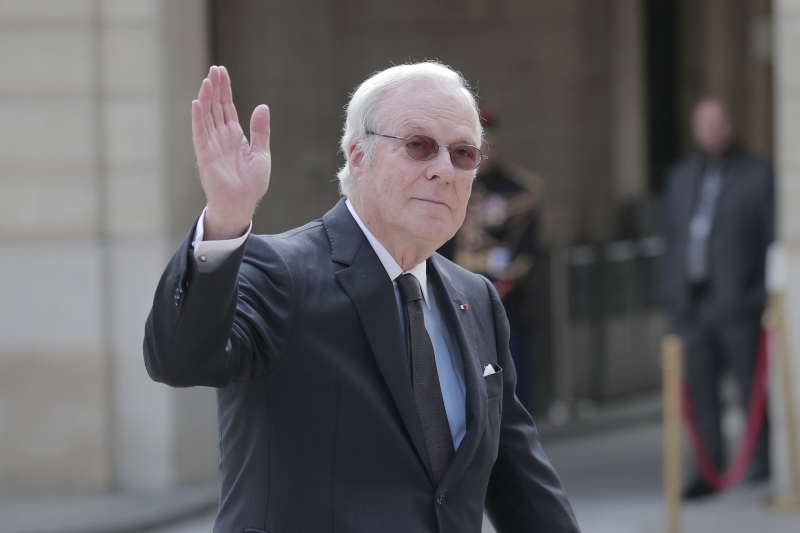 Одиннадцать друзей Макрона: как французские олигархи берут под контроль ключевые сферы экономики Украины