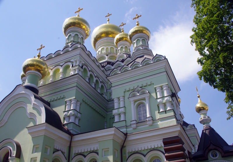 «Оказать давление на многомиллионную паству»: как режим Зеленского продолжает гонения на Украинскую православную церковь