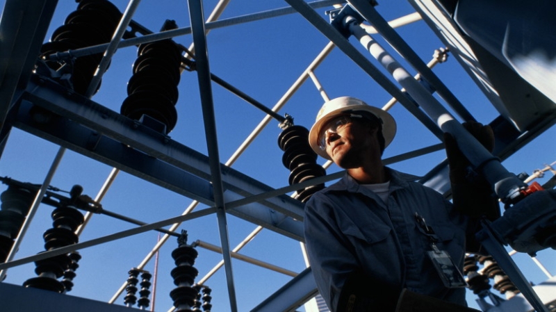 Около 22 тысяч жителей Владивостока остались без света из-за аварии на сетях