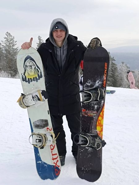 &laquo;Он теперь наш сын&raquo;: семья из Донбасса два месяца прятала раненого добровольца от ВСУ у себя в подвале