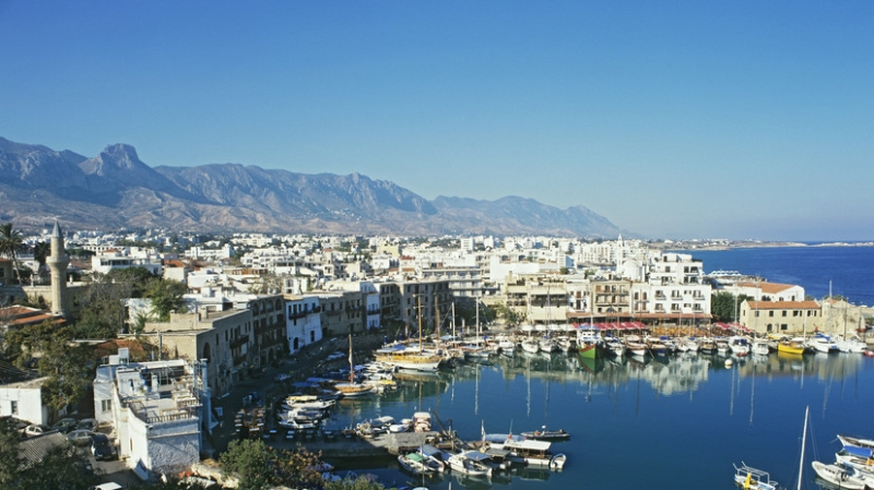 Onet: живущие на Кипре украинцы оказались в окружении россиян и вызвали недовольство поляков