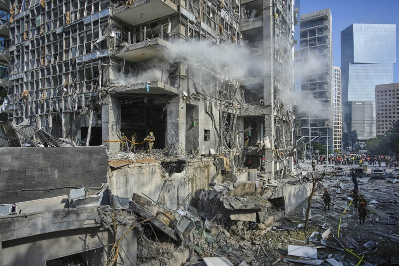 «Ошибки повторяются одни и те же»: Захарова — о возрождении неонацизма, сути киевского режима и отношениях РФ с Западом