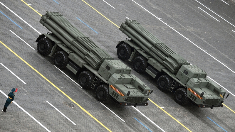 «Отогнать противника как можно дальше от наших границ»: как в зоне СВО используются реактивные системы залпового огня