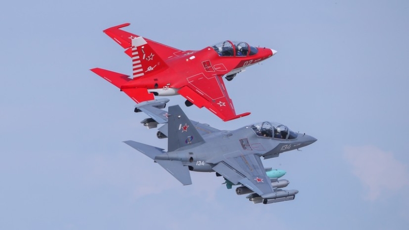 &laquo;Отработка воздушного боя&raquo;: чем уникален российский учебно-боевой самолёт Як-130
