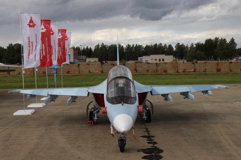 &laquo;Отработка воздушного боя&raquo;: чем уникален российский учебно-боевой самолёт Як-130