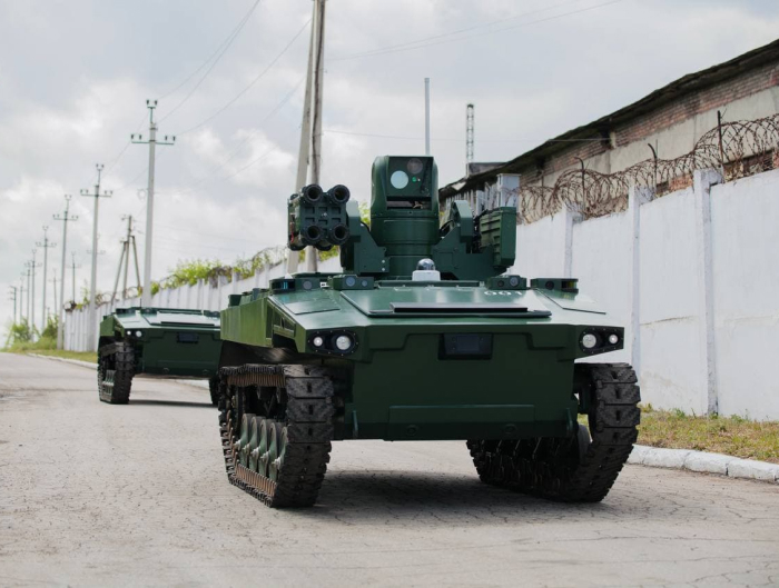 &laquo;Пехотинец становится оператором&raquo;: как в России создаются новые роботизированные платформы с огнемётом &laquo;Шмель&raquo;