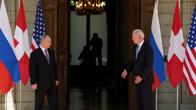 Перед переговорами Путина и Байдена в расширенном составе объявлен перерыв