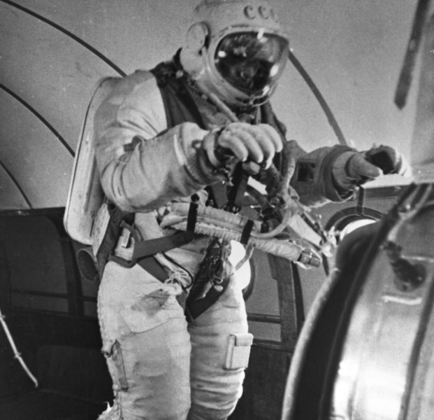 Первый реактивный: какую роль в истории отечественной авиации сыграл лайнер Ту-104