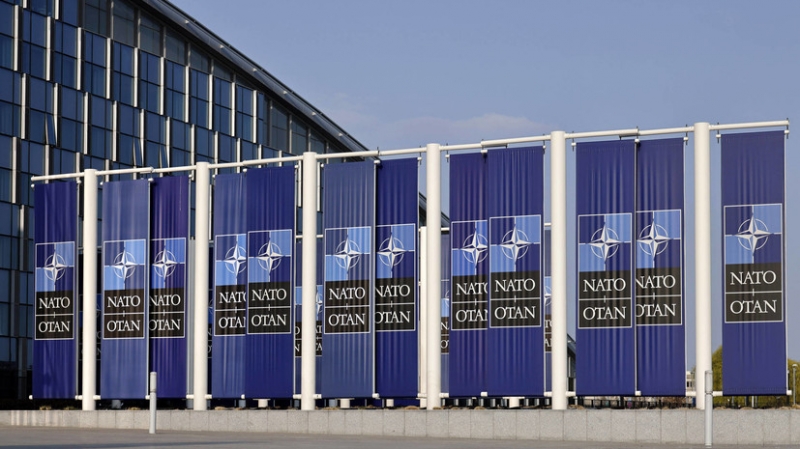 «Пиар-акция США»: как развивается ситуация вокруг вступления Финляндии и Швеции в НАТО