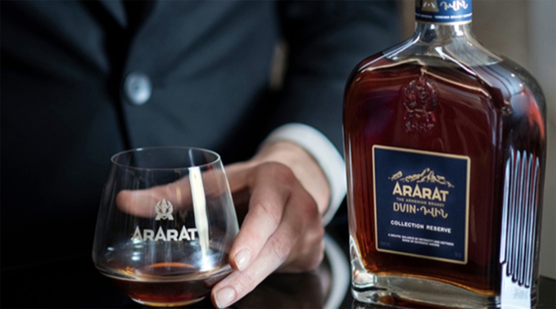 Пил или не пил: что стоит за легендой о любви Черчилля к армянскому коньяку