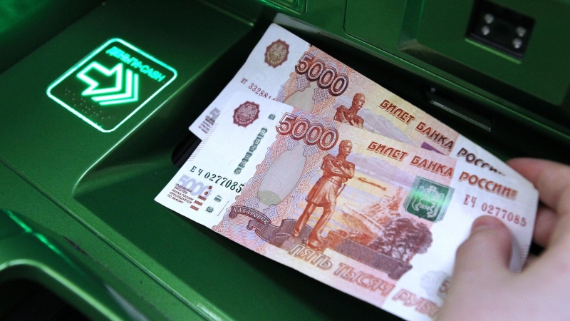 Почти до 87%: доля безналичных платежей в России выросла до рекордного уровня