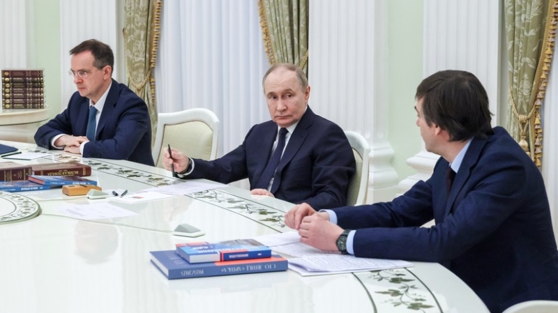 «Поддерживало духовно, морально»: Путин напомнил о роли традиционных ценностей в победе в Великой Отечественной