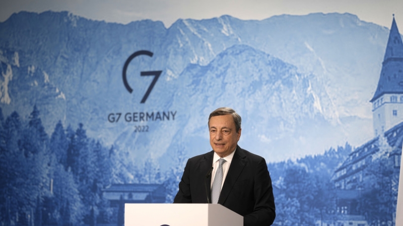 Политолог Почта назвал возможные причины решения премьера Италии Драги об отставке