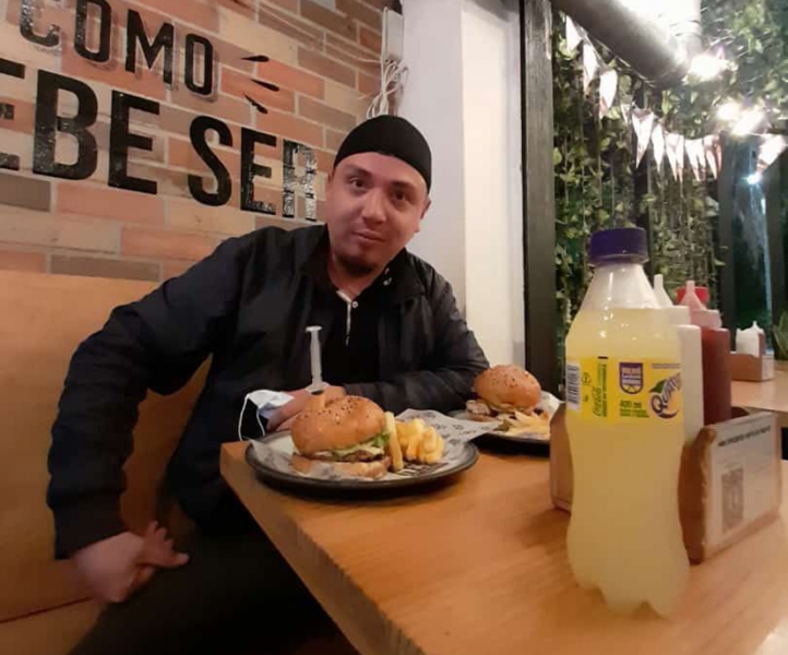 «Положили лицом вниз и забрали»: россиянина арестовали в Колумбии по обвинению в финансировании беспорядков