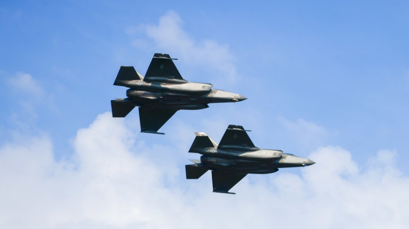 Польша подняла истребители в воздух из-за &laquo;активности&raquo; дальней авиации России