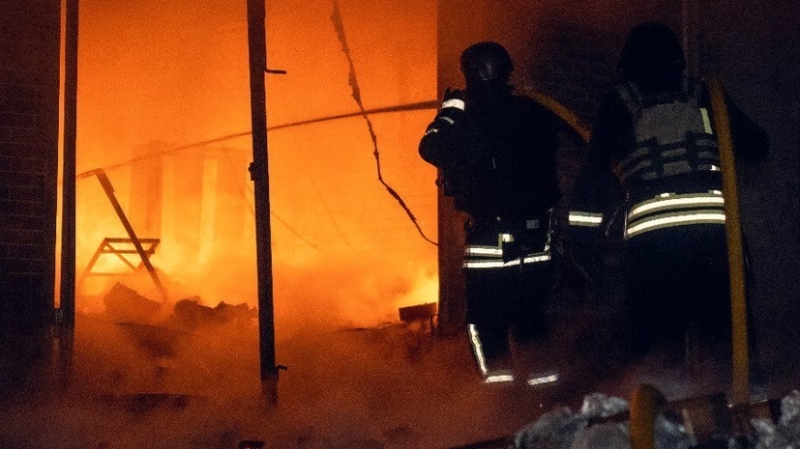 &laquo;Попадание по объекту критической инфраструктуры&raquo;: в Сумах прогремел взрыв, город частично обесточен