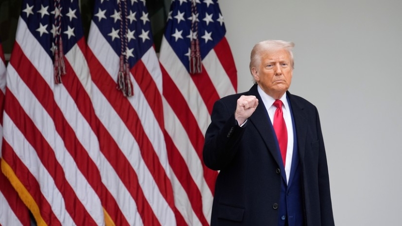 «Пошёл на сближение с Москвой»: американские СМИ — об отношении Дональда Трампа к России