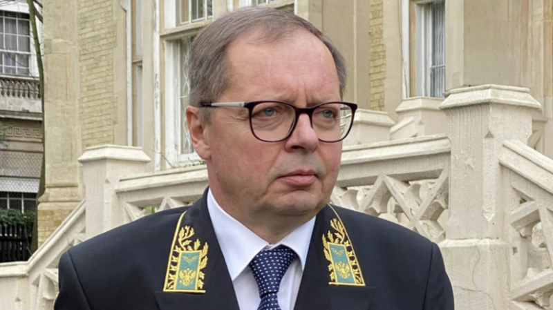 Посол Келин: власти Великобритании загнали себя в бутылку в украинском кризисе