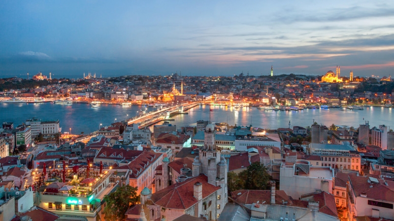 Правящая партия Турции: выбор Стамбула местом переговоров России и США неслучаен