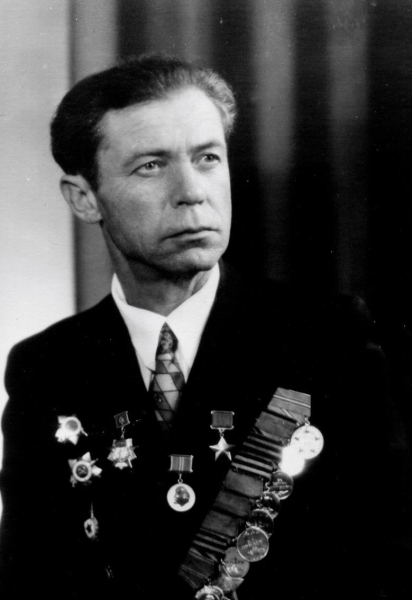 Презирая смерть и противника: как разведчик из Мариуполя обезвредил 260 фашистов