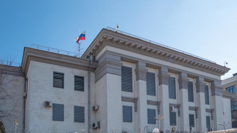 «Провокативное поведение»: Захарова отреагировала на заявление Белого дома об эвакуации дипломатов РФ с Украины