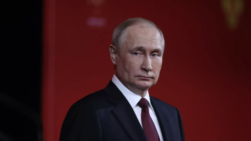 Путин прибыл в президентский дворец в Ханое для переговоров с То Ламом