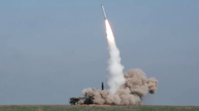 Расчётами ОТРК «Искандер»: ВС РФ нанесли удар по контейнеровозу с военными грузами в порту Одессы