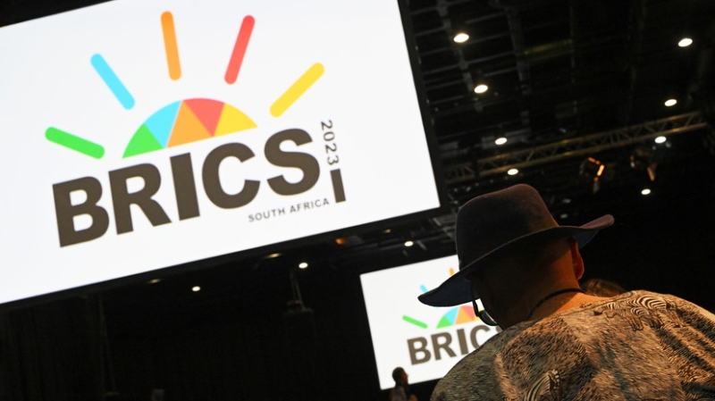 «Развитие новых центров силы»: Россия намерена помочь новым членам БРИКС «войти в дело»