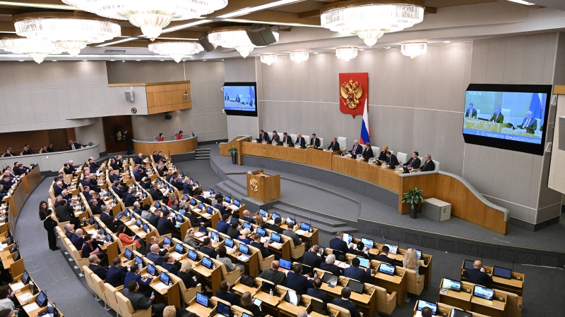 &laquo;Решение в интересах наших граждан&raquo;: Госдума одобрила в первом чтении законопроект о запрете ЛГБТ-пропаганды в России