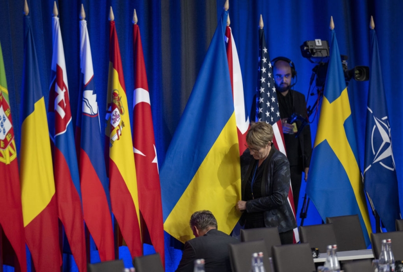 &laquo;Роль Украины представляется неопределённой&raquo;: почему в НАТО не спешат приглашать Зеленского на саммит альянса в Гааге