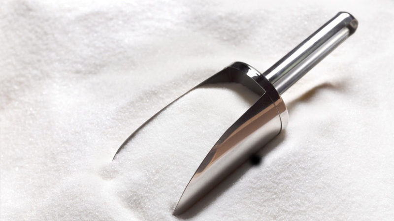 Россия планирует увеличить квоту на сахар для Казахстана