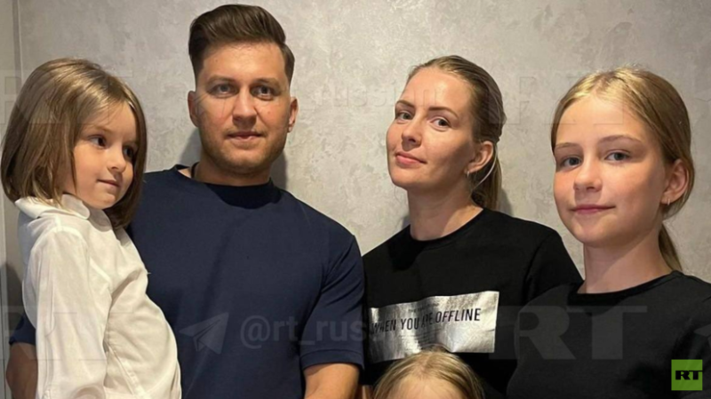 Российский моряк Колчанов с задержанного Ираном судна вернулся домой