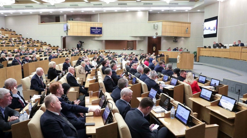 «С изъятием оборудования для ведения трансляций»: Госдума приняла закон о запрете треш-стримов