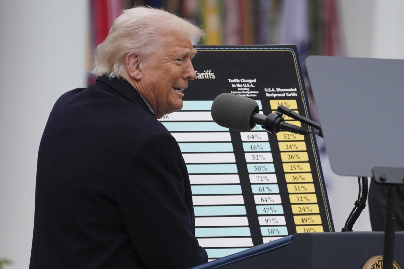 С оглядкой на торговлю и геополитику: как могут измениться валютные курсы в мае