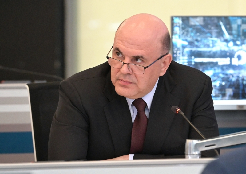 С постепенным отказом от доллара: с начала 2023 года объём торговли между Россией и Китаем вырос более чем на 40%