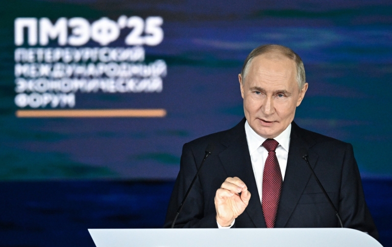Ситуация в экономике, возвращение иностранного бизнеса и цены на нефть: о чём рассказал Владимир Путин на ПМЭФ