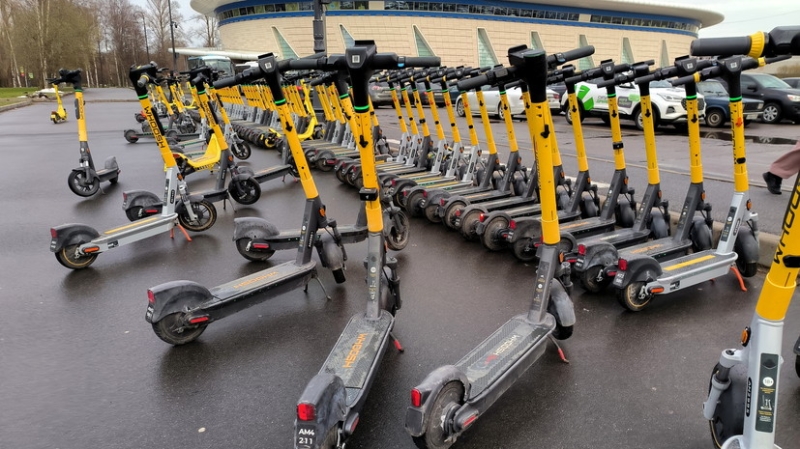 Со штрафом до 100 тыс. рублей: в Благовещенске ввели полный запрет на электросамокаты