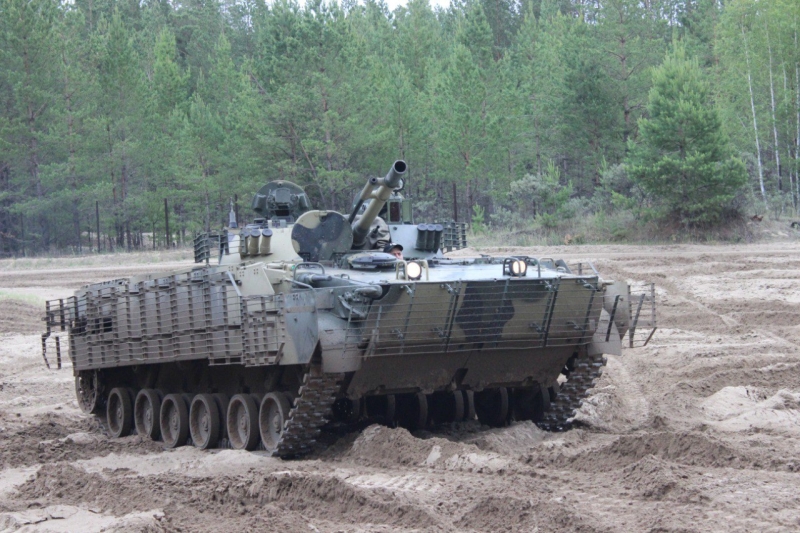 «Спасла многие жизни»: БМП-3 получит защиту от ракет Javelin и ударных БПЛА