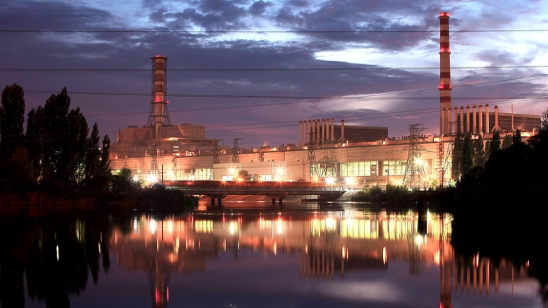 &laquo;Станция не должна быть объектом военных действий&raquo;: главе МАГАТЭ показали следы ударов украинских БПЛА по Курской АЭС