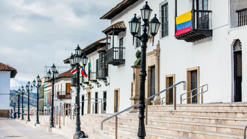 Ставший мэром колумбийской Тунхи россиянин рассказал о больших долгах города