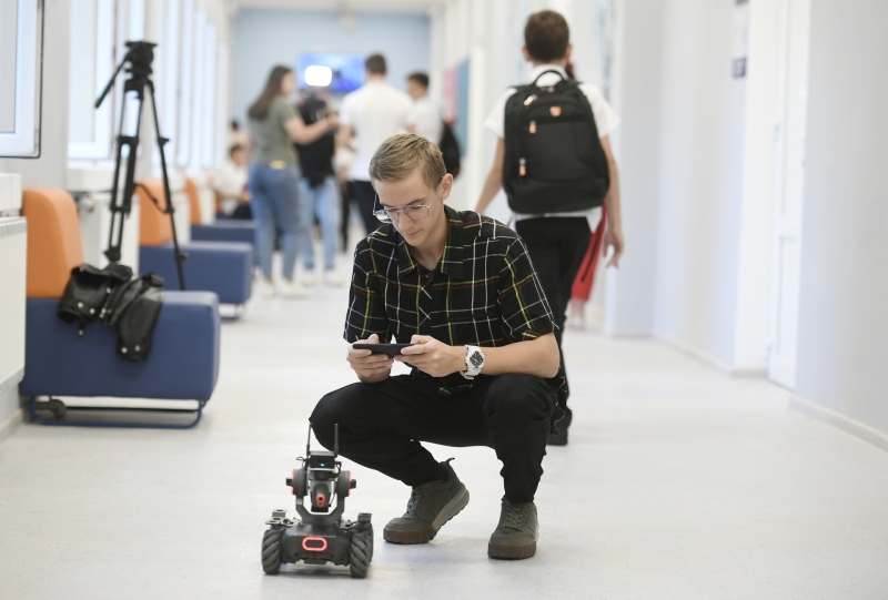 &laquo;Судьбоносное время&raquo;: председатель Госсовета Крыма Владимир Константинов &mdash; о воссоединении полуострова с Россией