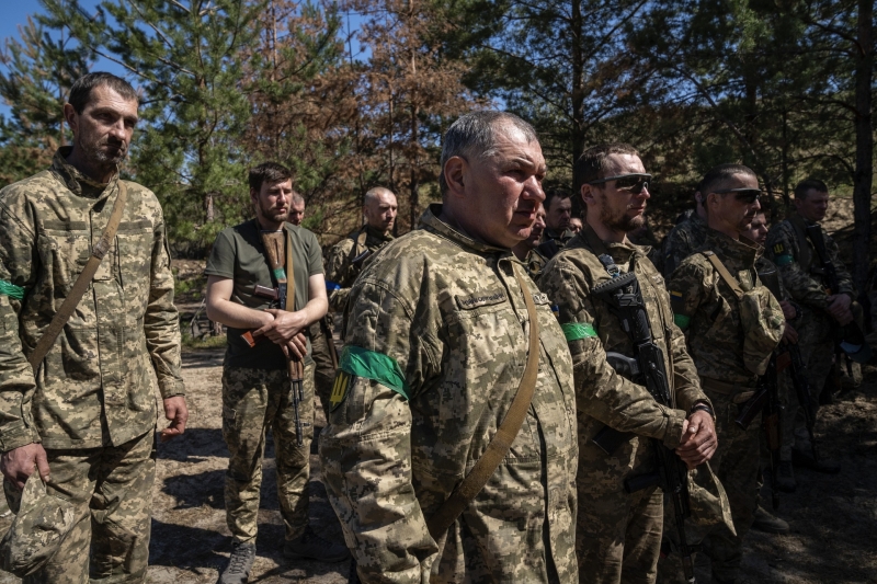 «Террор против своих»: как режим Зеленского перешёл к регулярному применению заградотрядов