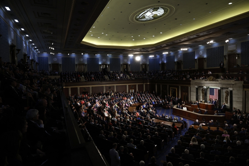 &laquo;Тренд на минимизацию рисков&raquo;: Китай и Саудовская Аравия рекордно за последние годы сократили вложения в госдолг США