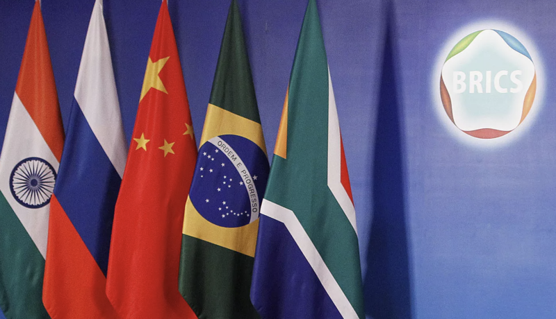 Тупиковый путь: в Киеве заявили о готовности к переговорам только по украинской &laquo;формуле мира&raquo;