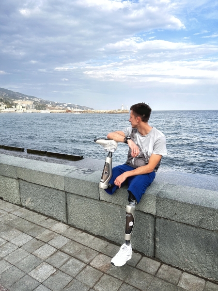 «У меня вышла книга — «Повесть о железном человеке»: российский военный — о ранении в Донбассе и стальном характере