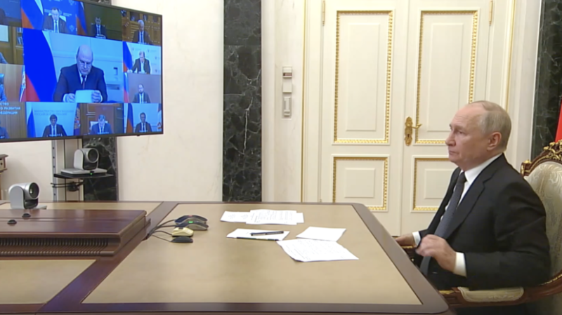 &laquo;У подобной политики никогда не будет никакого будущего&raquo;: Путин &mdash; о притеснении русского языка на Украине